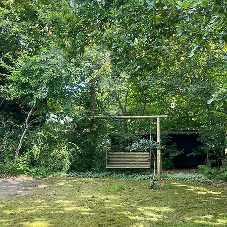 Personal Near Prázdninový dům Tisvildeleje